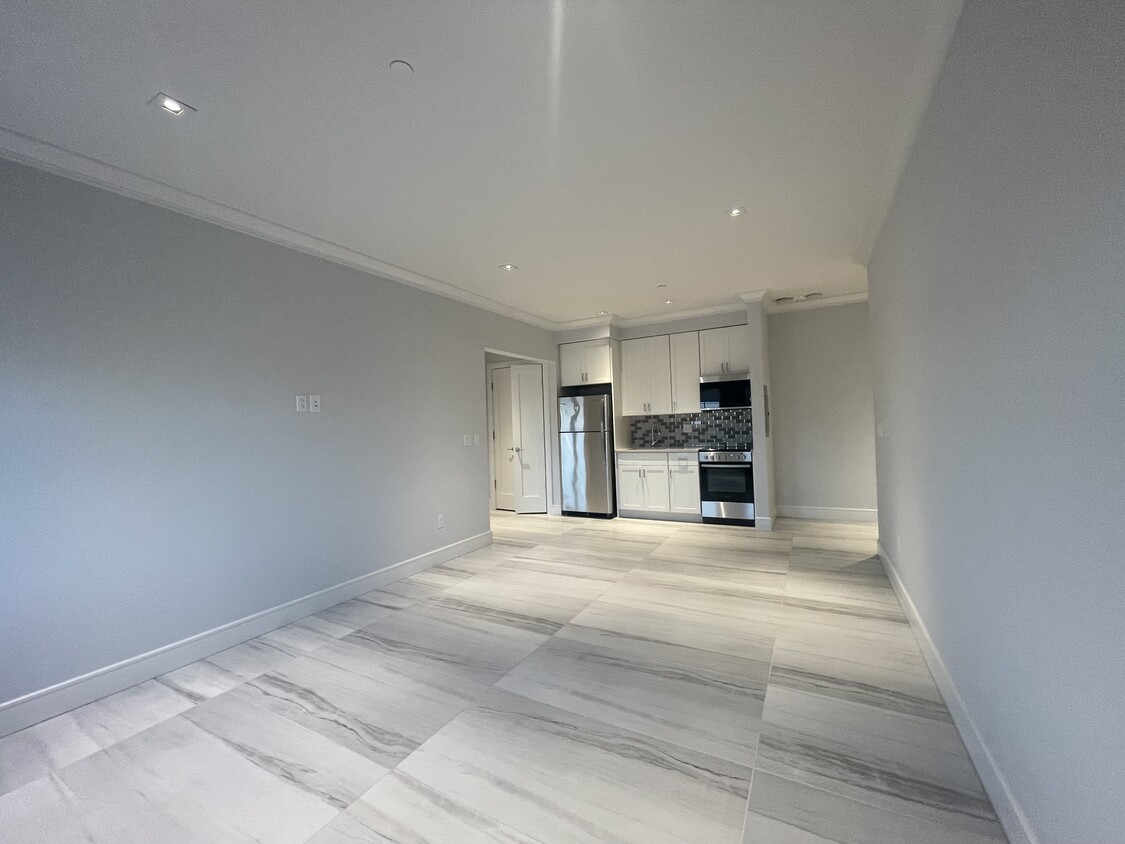 Foto principal - 251 E Park Ave
