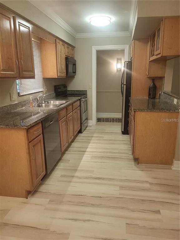 Foto del edificio - 3360 S Osprey Ave