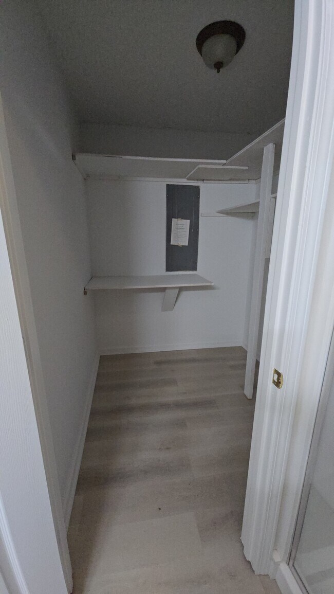 Building Photo - 4066 Triton Dr