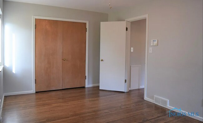 Foto del edificio - 4033 Hillandale Rd