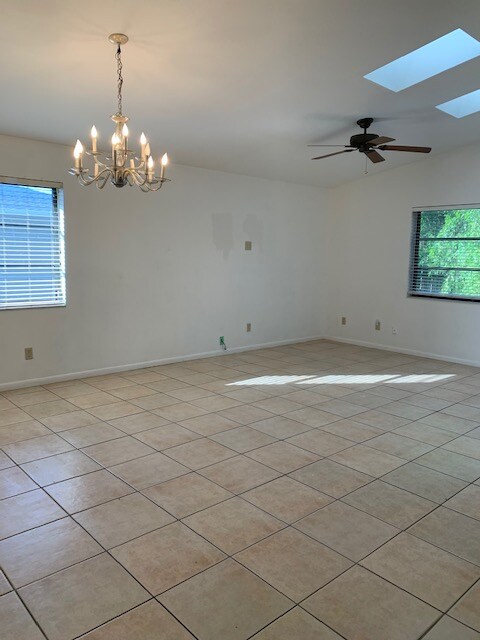 Foto del edificio - 226-228 NE 16th Pl