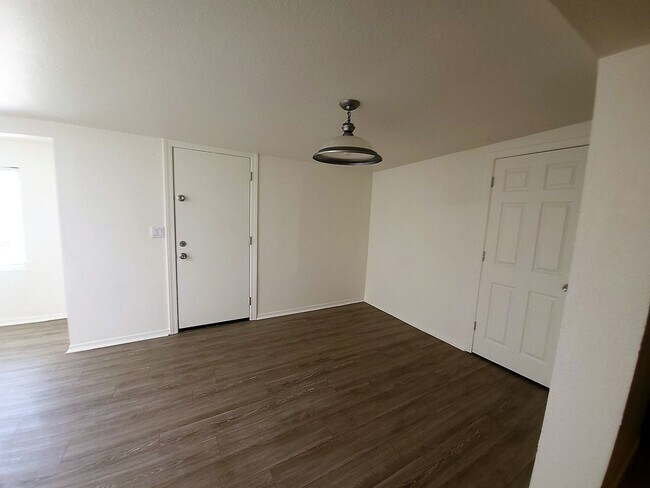 Foto del edificio - NORTH CENTRAL PHOENIX W/POOL!