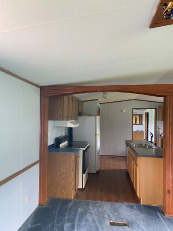 Building Photo - 2147 Watts Dr
