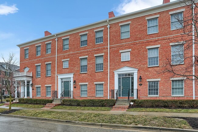 Building Photo - 12900 Grenville St