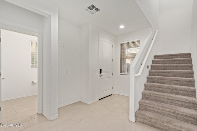 Building Photo - 3813 N 100th Dr