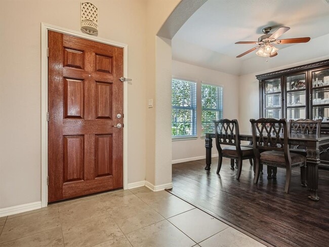 Building Photo - 8241 Arezzo Dr