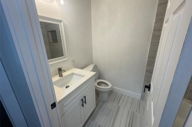 Foto del edificio - 9412 Quail Meadow Dr