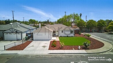 Building Photo - 1723 Laine Ave