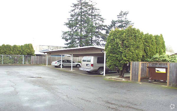 Building Photo - 624-640 SE 146th Ave