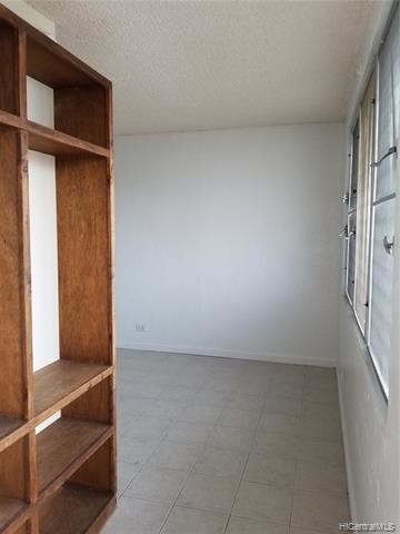 Building Photo - 754 Mccully St