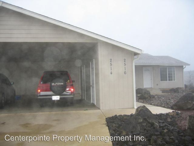Primary Photo - 2516 Castle Ave