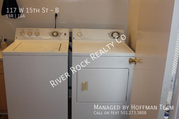Building Photo - 117 W 15th Street unit B - LEASE PENDING