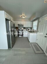 Building Photo - 3423-3435-3435 SE 78th Ave