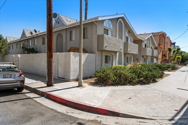 Building Photo - 9660 Sepulveda Blvd