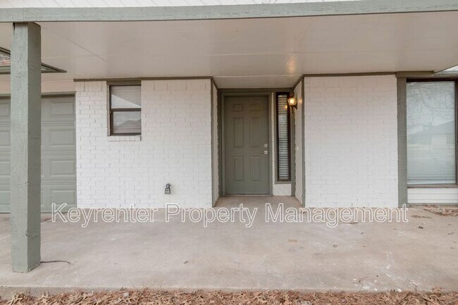 Building Photo - 732 Westridge Ct