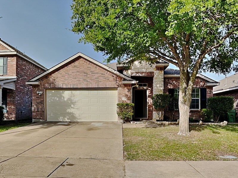 Foto principal - 9100 Lockhart Dr