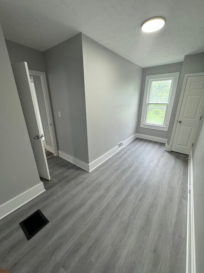 Foto del edificio - 1074 E 71st St