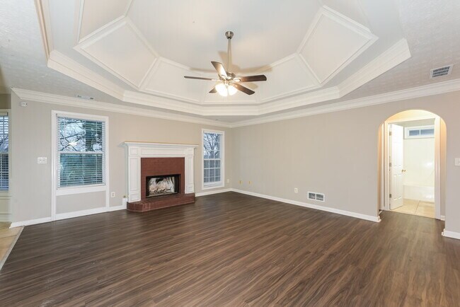 Foto del edificio - 875 Georgian Hills Dr