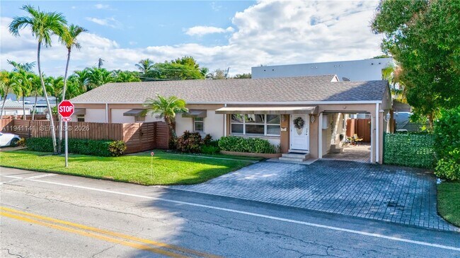 Foto del edificio - 800 NE 6th St