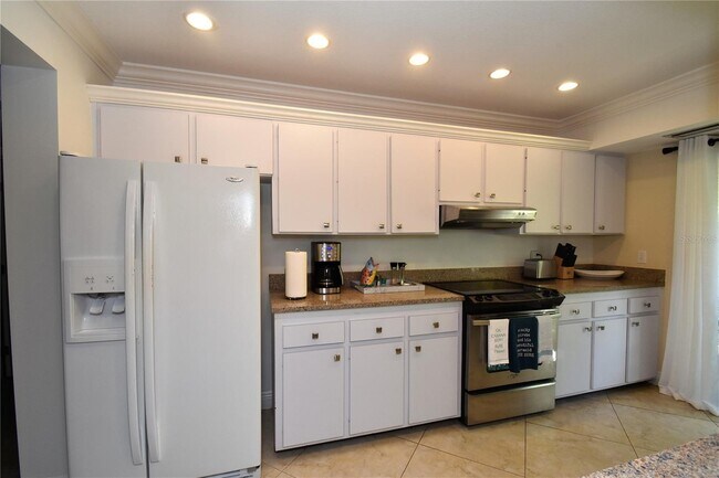 Foto del edificio - 1701 Pelican Cove Rd