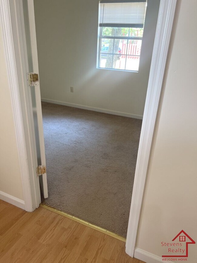 Foto del edificio - 157 Bybee Woods Dr