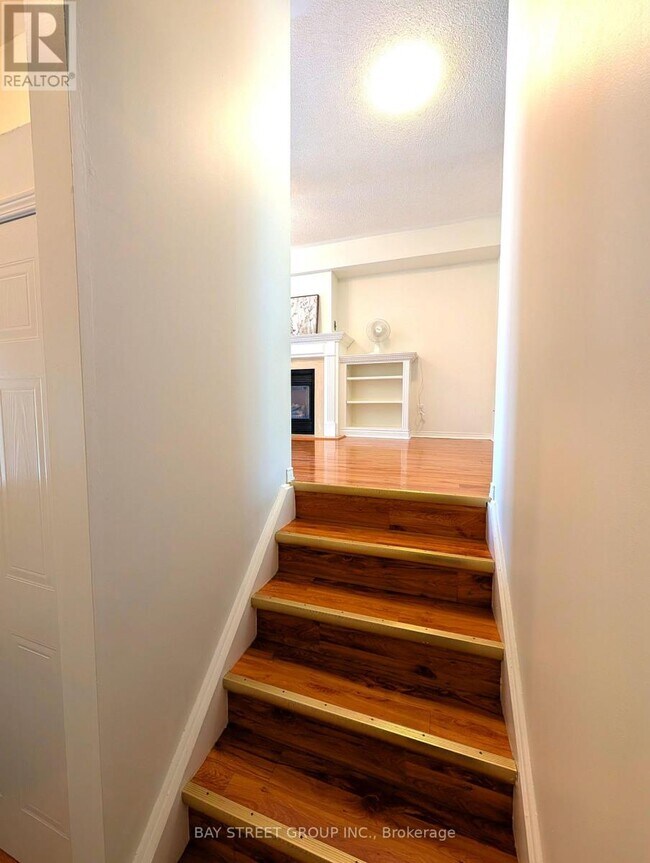 Building Photo - 67 Rougehaven Way