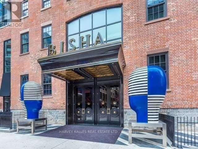 Building Photo - 88 Blue Jays Way