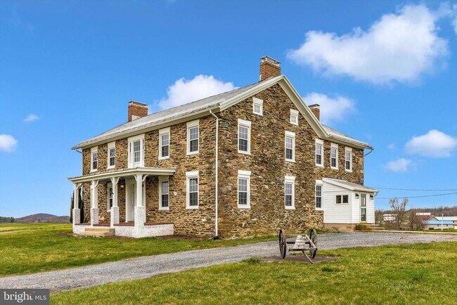 Foto del edificio - 9701 Fountain School Rd