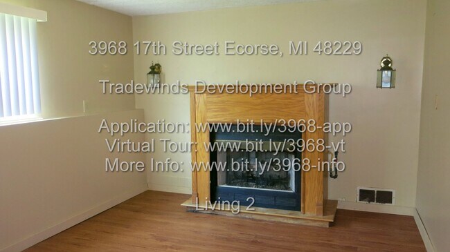Building Photo - 3968 17th St. 3bed/1.5 bath split level wi...