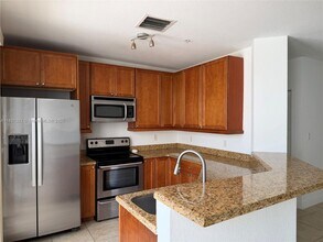Building Photo - 107 Mendoza Ave