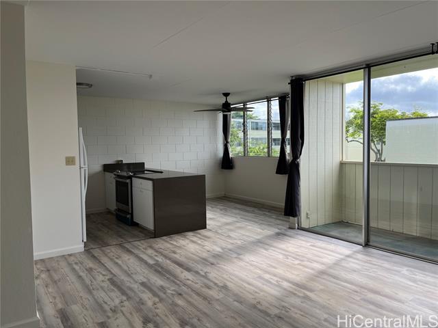 Foto del edificio - 95-021 Kuahelani Ave