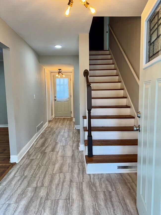 Foto del edificio - Awesome in Atlanta - 4 Bedrooms