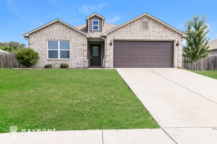 Primary Photo - Stunning 3 Bedroom with Large Backyard!