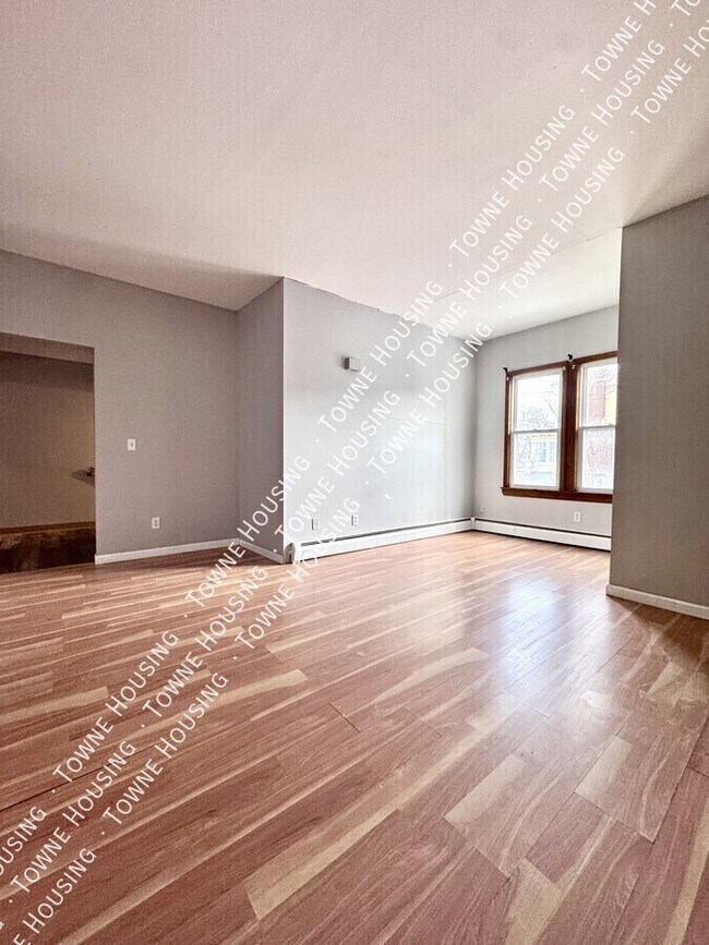 Foto del edificio - 336 East St