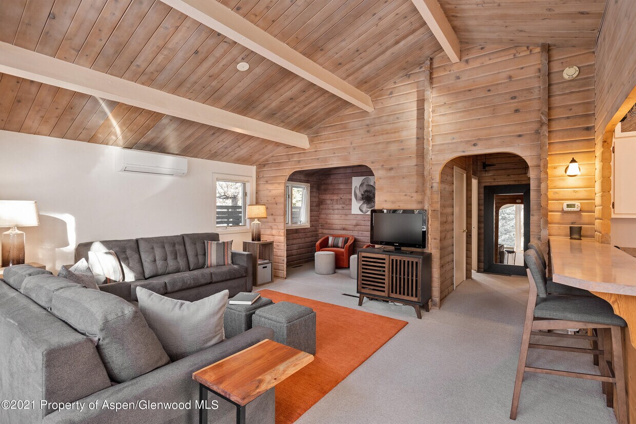 980 King St Unit Uni 1, Aspen, CO 81611 Condo for Rent in Aspen, CO