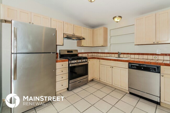 Foto del edificio - 4917 N Sunrise Ave