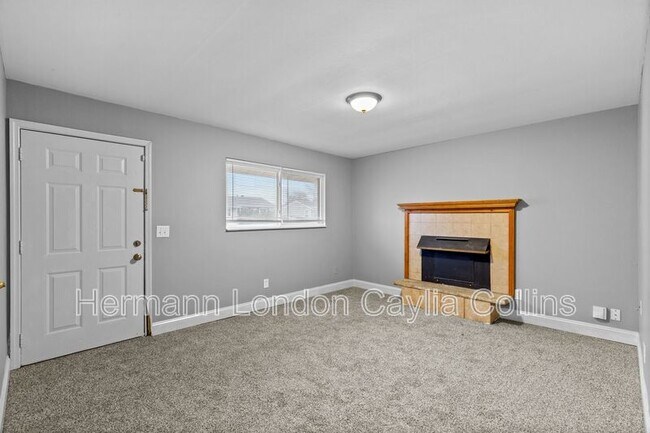 Foto del edificio - 2265 Grants Pkwy