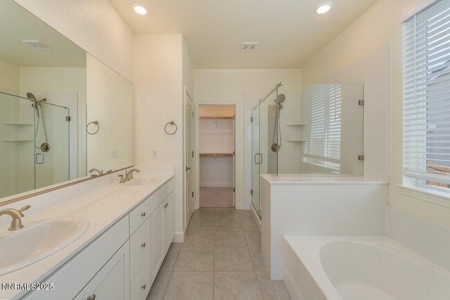 Building Photo - 3430 Careggi Ct