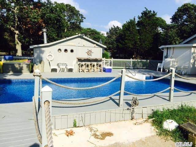 Primary Photo - 3100 Cedar Beach Rd