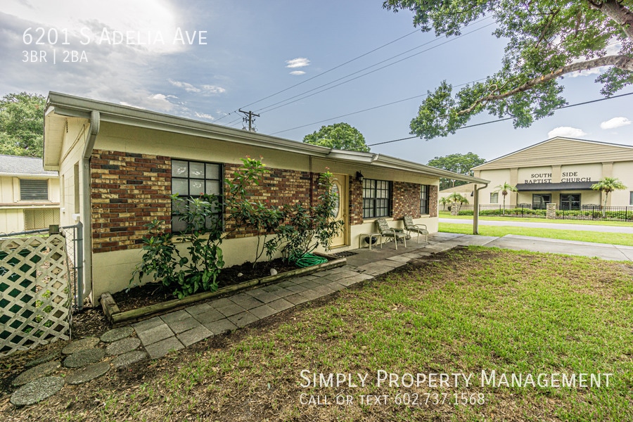 Photo - 6201 S Adelia Ave-