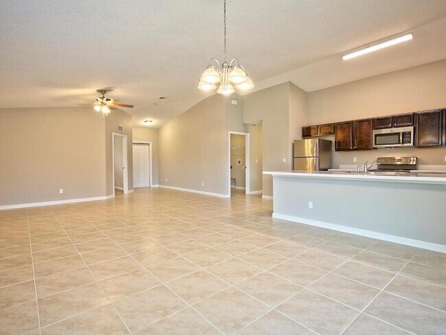 Foto del edificio - 2396 SW Salmon Rd