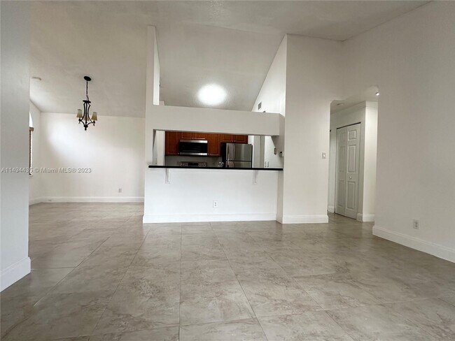 Foto del edificio - 10521 SW 158th Ct