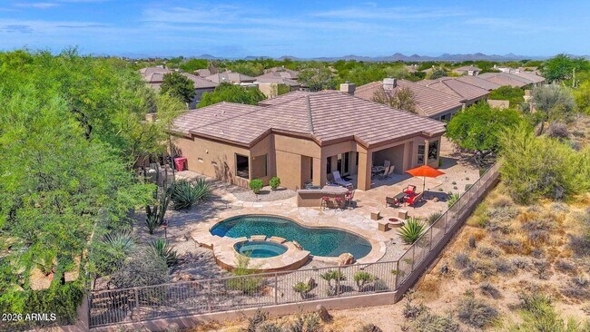 Foto del edificio - 7180 E Thirsty Cactus Ln