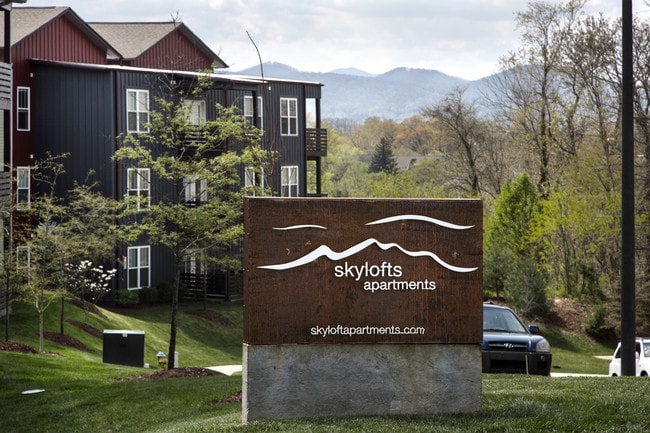 Skyloft Apartments Asheville