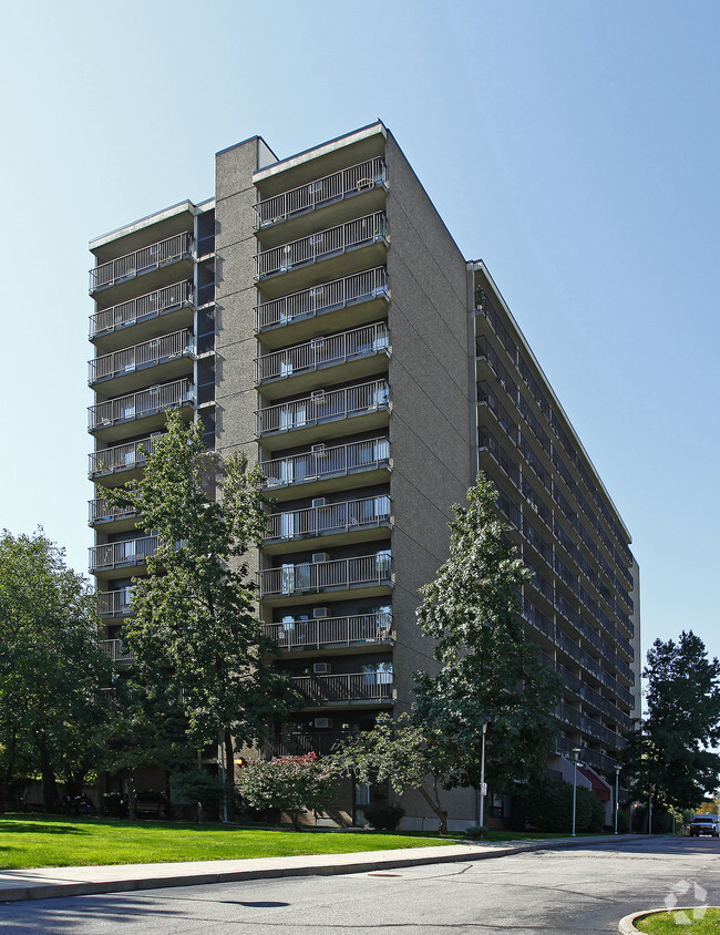 Primary Photo - Carnegie Tower at Fairfax