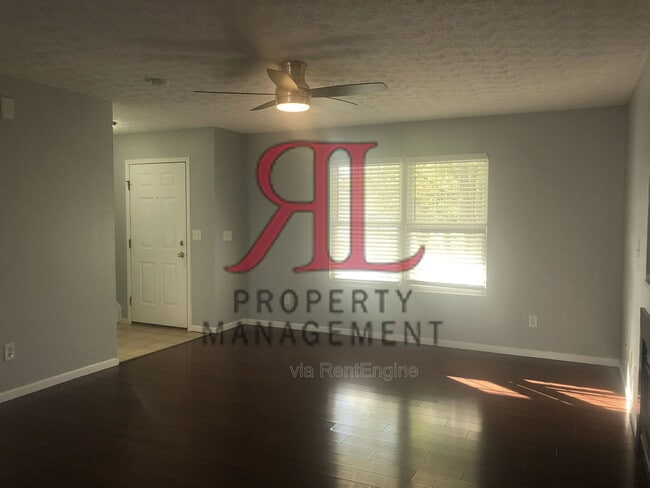 Foto del edificio - 5524 Glendalough St