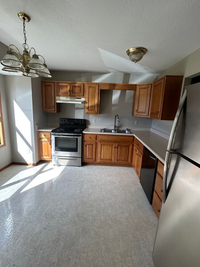 Foto del edificio - 1528 Flagstone Dr