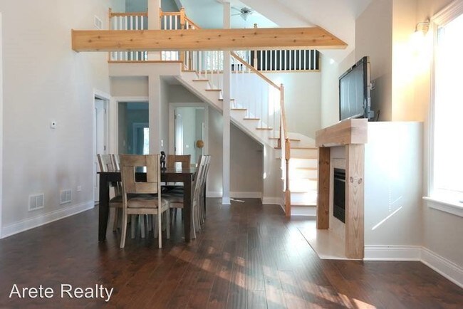 Building Photo - 3 br, 2 bath House - 811 WOODLAND RD