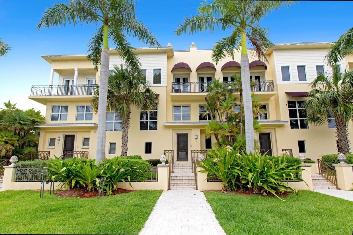 425 N Ocean Blvd, Boca Raton, FL 33432 Townhouse for Rent in Boca