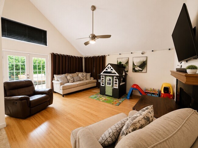 Building Photo - 3115 Ashford Bend Dr